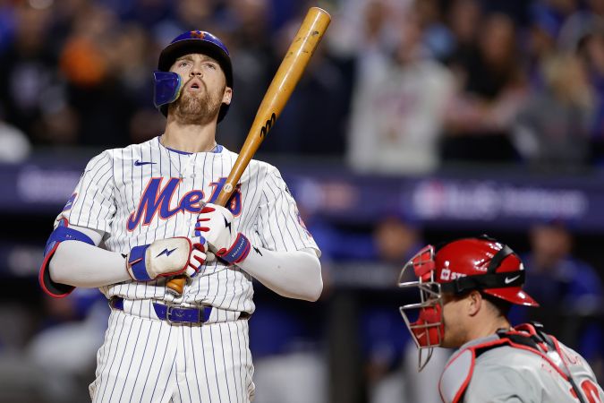 Brandon Nimmo pudiera no estar disponible para el Día Inaugural por lesión.