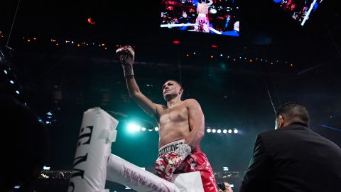 David Benavídez apuesta por un combate contra Dmitry Bivol.