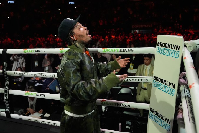 Mauricio Sulaimán se pronuncia sobre el combate de Gervonta Davis.