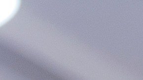 El líder de la minoría del Senado, Chuck Schumer, demócrata por Nueva York, llega al Capitolio en Washington el martes 11 de marzo de 2025 para hablar con la prensa mientras los republicanos trabajan para aprobar un proyecto de ley de gastos provisional que evitaría un cierre parcial del gobierno y mantendría las agencias federales financiadas hasta septiembre.