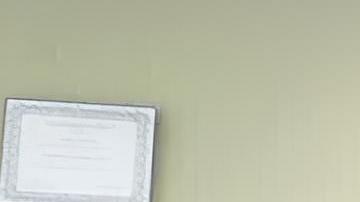 Jessie Hoffman Jr., aparece en una foto en el corredor de la muerte en Louisiana, condenado por el asesinato de Mary "Molly" Elliott, ocurrido en 1996.