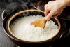 El arroz blanco aumenta los niveles de azúcar en sangre.