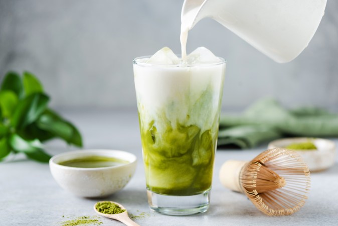 La creciente popularidad del té Matcha en redes sociales ha incrementado su consumo a nivel mundial.