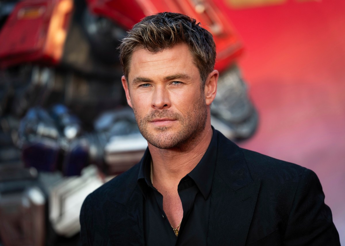 Chris Hemsworth se arrepintió de tomarse un selfie con Billie Eilish