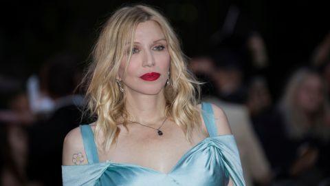 Courtney Love se mudó por primera vez a Reino Unido en 2019.