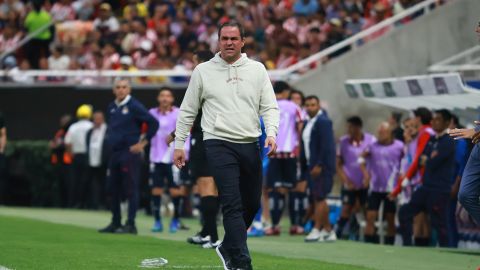 André Jardine cuestiona el trabajo del Club América ante las Chivas de Guadalajara.