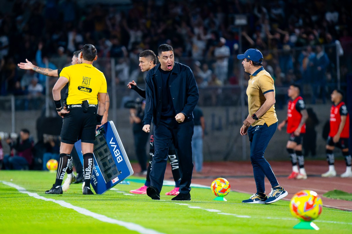 Efraín Juárez se muestra molesto por la actitud de Sergio Ramos