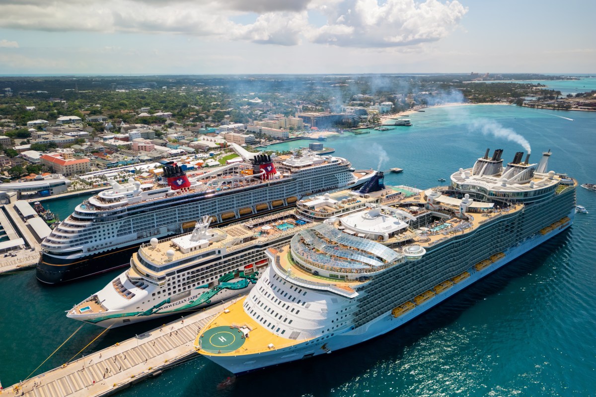 ¿Qué tan rápido van los cruceros? La velocidad máxima, de nudos a millas por hora