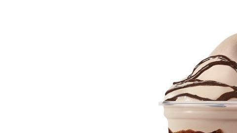 Puedes elegir entre los dos sabores disponibles de frosty: chocolate o vainilla.