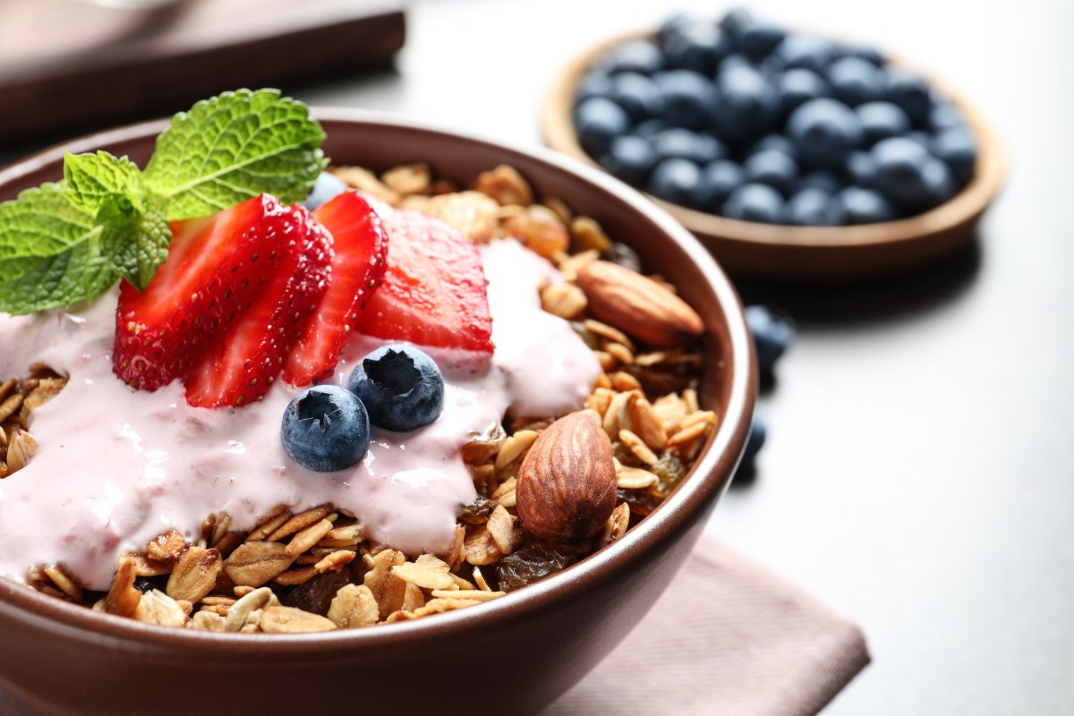 Yogur casero: rico en proteínas con pocos ingredientes