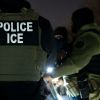 Latino con ciudadanía estadounidense votó por Trump y se arrepiente tras ser detenido por ICE