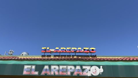 Fotografía del 7 de marzo del restaurante El Arepazo en Doral (Estados Unidos).