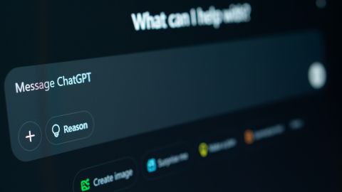 ChatGPT apareció en 2022 y ha revolucionado la contratación de profesionales especializados en inteligencia artificial.