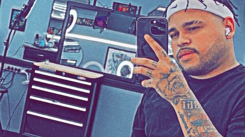 Madre de venezolano deportado a El Salvador: "No es un delincuente solo por tener tatuajes"