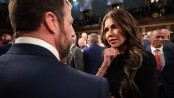La secretaria de Seguridad Nacional de Estados Unidos, Kristi Noem, hizo el anuncio sobre los nuevos funcionarios del ICE.