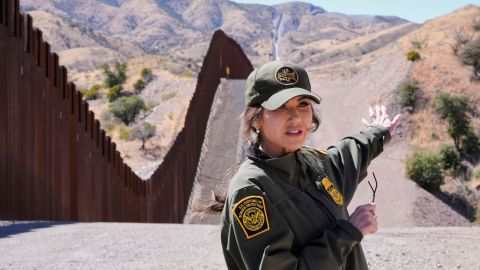 Estados Unidos comenzó la ampliación de su muro fronterizo con México