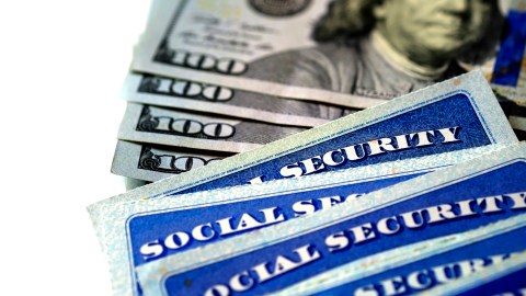 seguro-social-967-dolares-marzo-2025