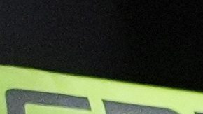 Mauricio Ruffy propina una patada a King Green durante el UFC 313.