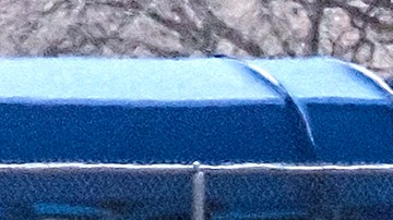 La caravana del vicepresidente JD Vance pasa bajo el Puente Internacional Eagle Pass I, llegando a Shelby Park, en Eagle Pass, Texas, el miércoles 5 de marzo de 2025.