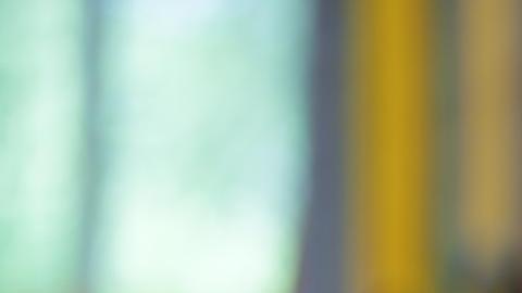 El presidente estadounidense, Donald Trump, firma órdenes ejecutivas en la Oficina Oval de la Casa Blanca en Washington, D.C., EE. UU., el 23 de abril de 2025.