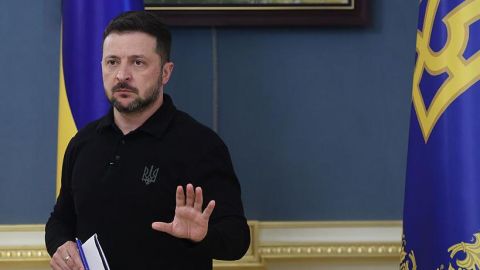 Para Zelensky renunciar a Crimea como parte indivisible de Ucrania sería inaceptable.