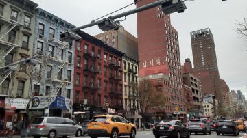 Cámaras que cobran el peaje para circular en Manhattan, NYC.