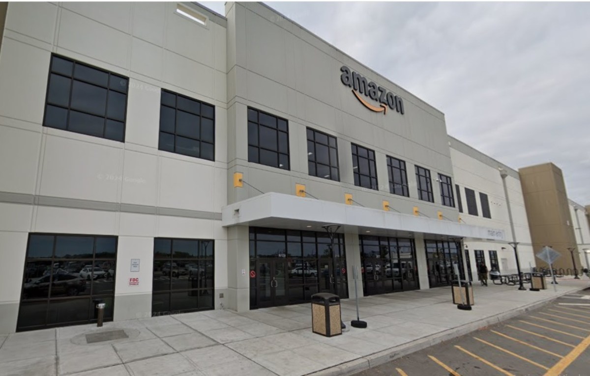 Amazon despidió 660 trabajadores en Nueva York entre recortes masivos en EE.UU. por inteligencia artificial