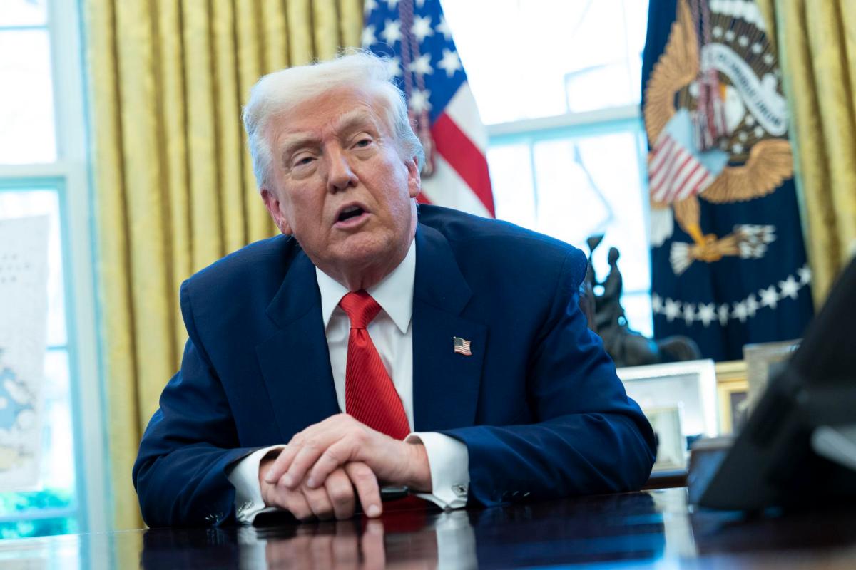 Trump dice que suspendió aranceles porque "la gente estaba empezando a ponerse nerviosa"