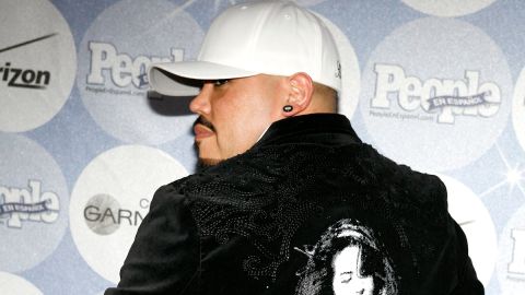 AB Quintanilla.