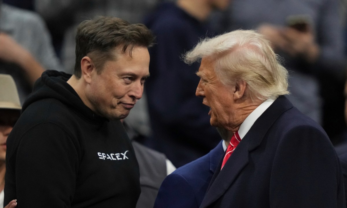 Trump justifica la salida parcial de Musk del gobierno: "Esperábamos que lo hiciera"