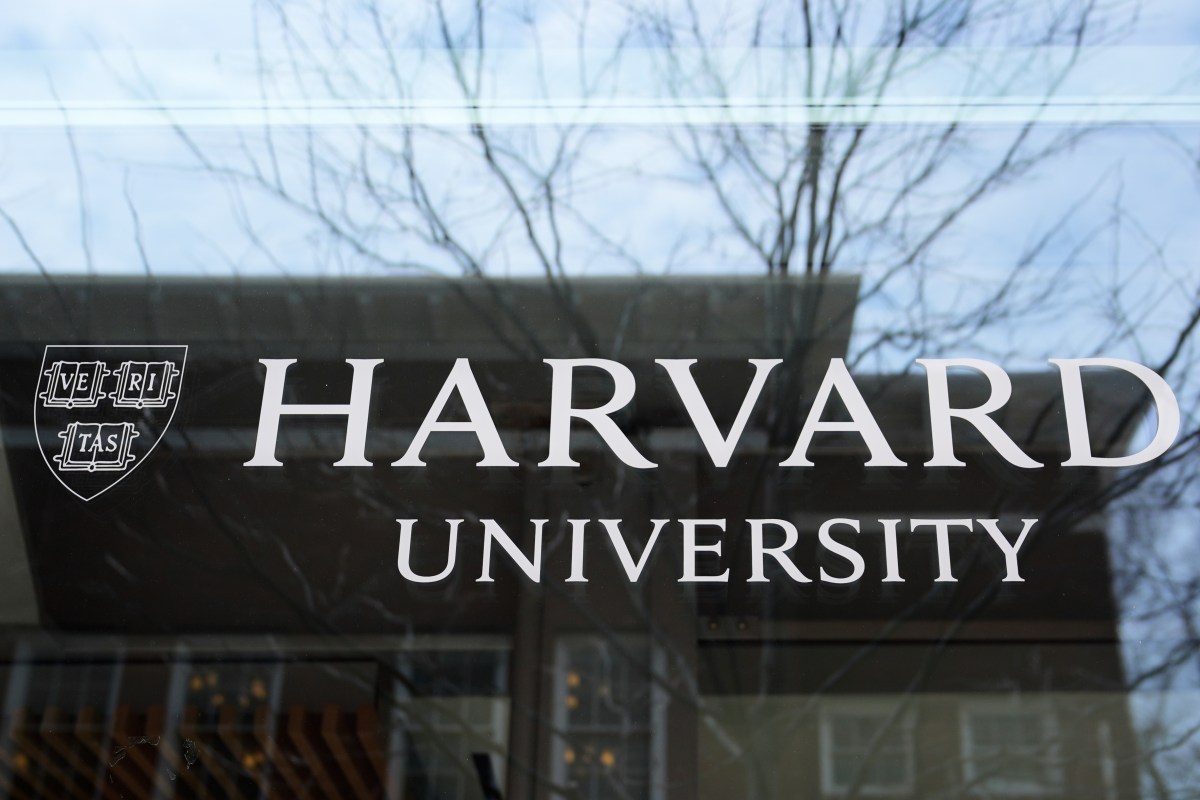 Universidades de EE.UU. se unen para protegerse contra amenazas de Trump