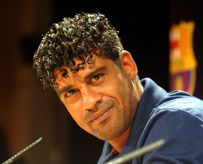 Frank Rijkaard fue entrenador del FC Barcelona por cinco temporadas.