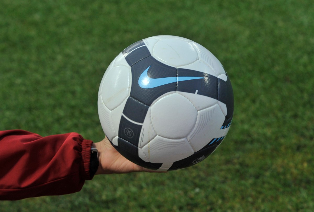 Futbolista hispano es agredido en Italia tras derrota