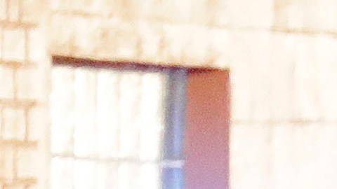 Los detectives estaban en el lugar en busca de videos de cámaras de seguridad que puedan identificar a los pistoleros.