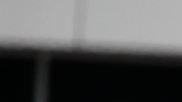 Avión de Frontier Airlines en el aeropuerto de Denver, Colorado