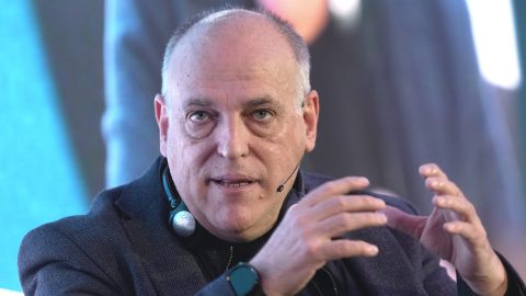 Tebas responde a Flick por sus quejas sobre el calendario de LaLiga
