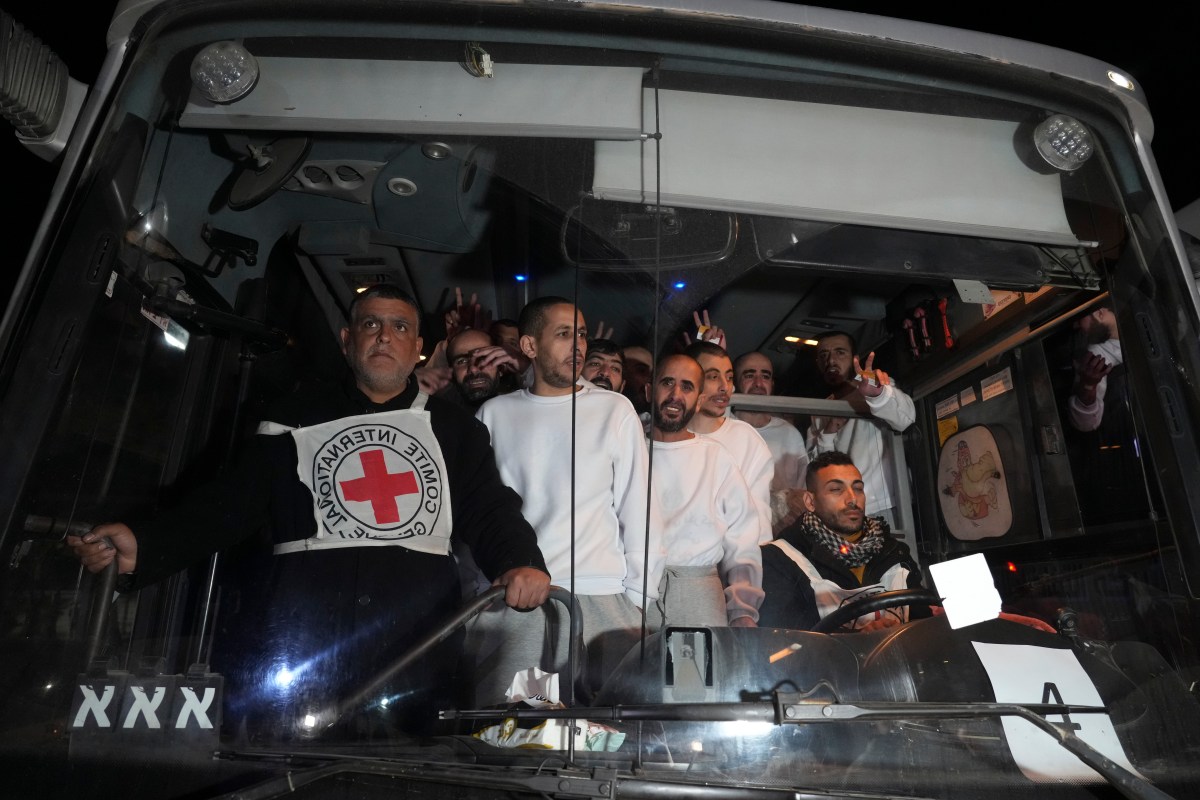 Israel libera a otros diez palestinos detenidos en Gaza octubre pasado