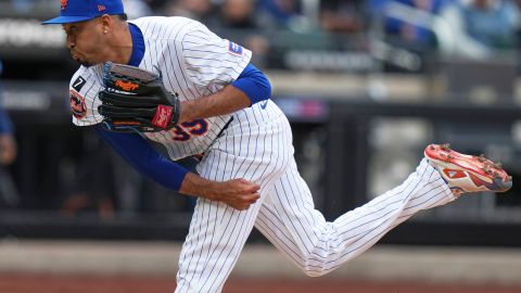 Edwin Díaz ha bajado su velocidad de pitcheo este año.