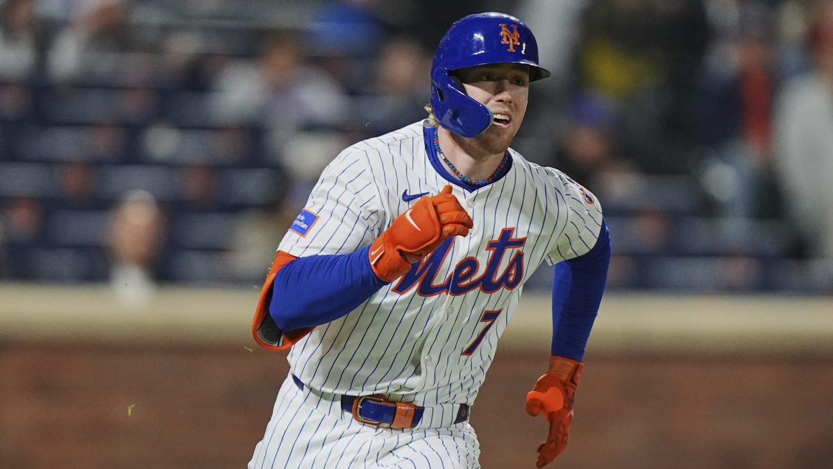 Dantesco jonrón de Brett Baty sella barrida de Mets sobre Phillies