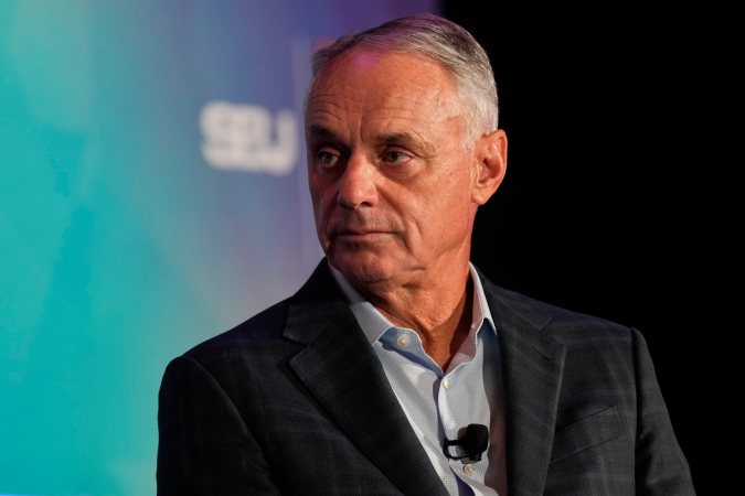Rob Manfred comisionado de la MLB.