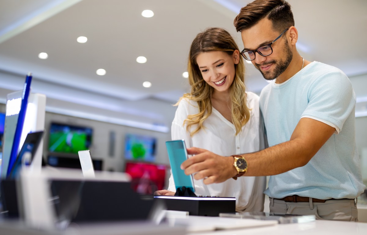 ¿Cada cuándo debes cambiar tu teléfono celular?