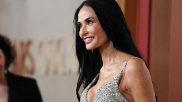Demi Moore es la mujer más hermosa del 2025.