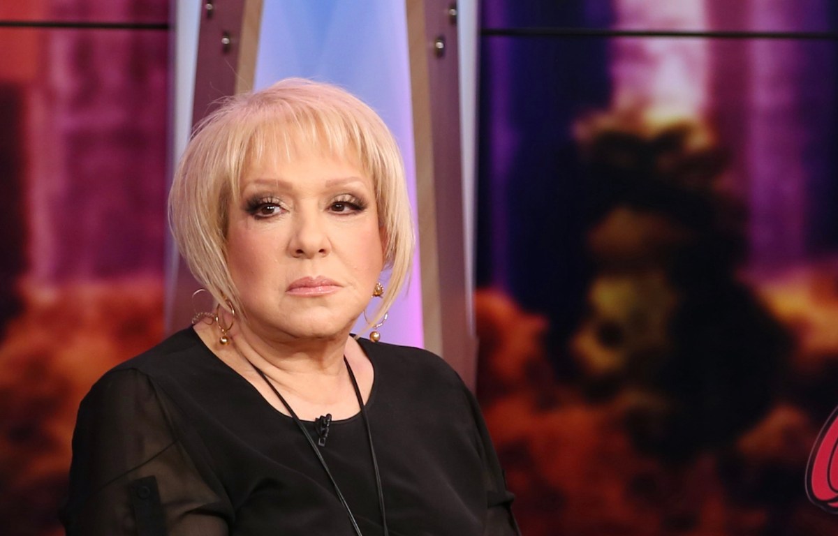 La doctora Nancy Álvarez llora en Desiguales al hablar de la tragedia en República Dominicana 