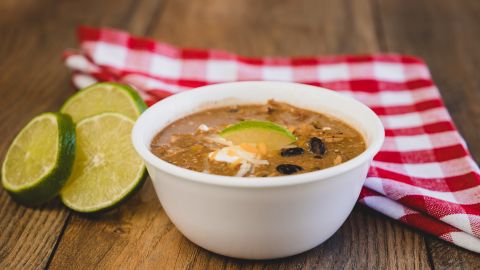 Las sopas y tazones son de las marcas Campbell's, Health Request, Molly's Kitchen, Sysco, Verve y Crafted Market .