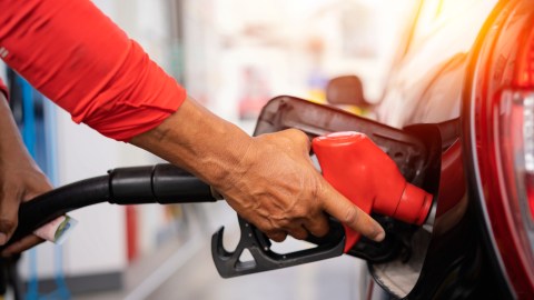 Gas