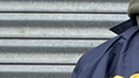 Fue acusado de entrar ilegalmente a Florida, a pesar de mostrar su certificado de nacimiento.