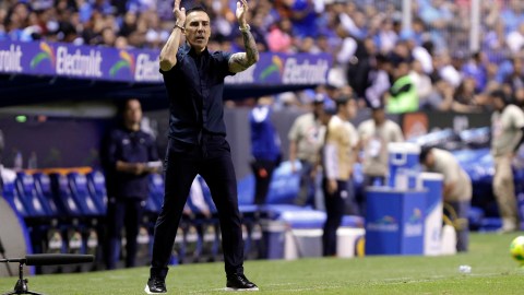 Vicente Sánchez confía en el triunfo de Cruz Azul