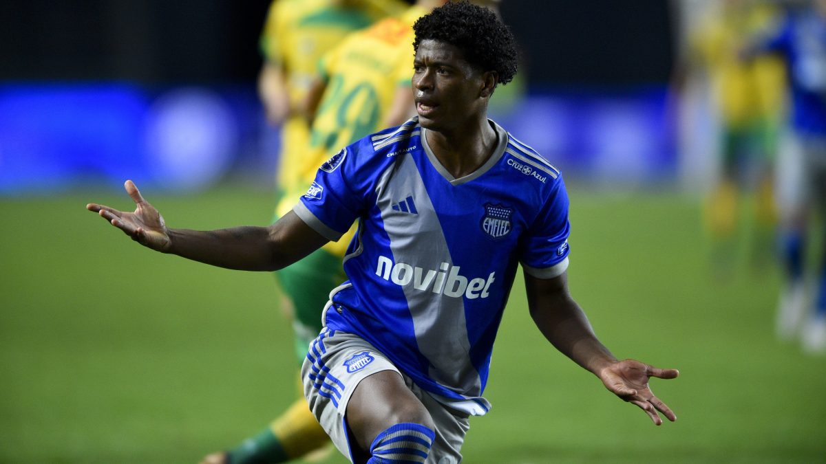 Alarma en el fútbol ecuatoriano: secuestran a la esposa e hijo del jugador Jackson Rodríguez