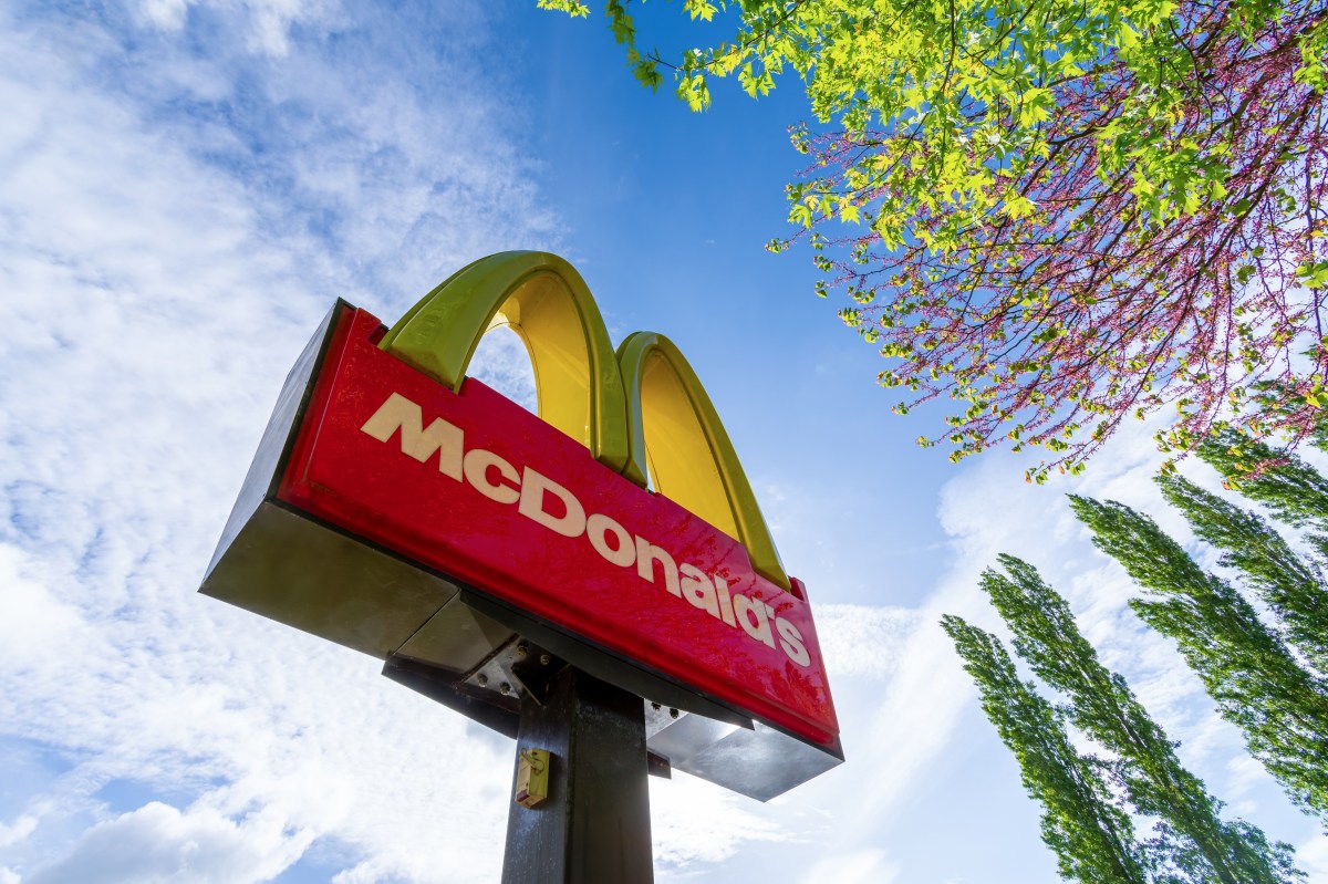 McDonald's lazan sus nuevas McCrispy Strips y una salsa de chile