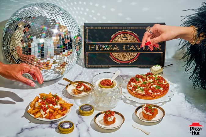 Los productos vienen con una buena dosis de caviar de pizza.